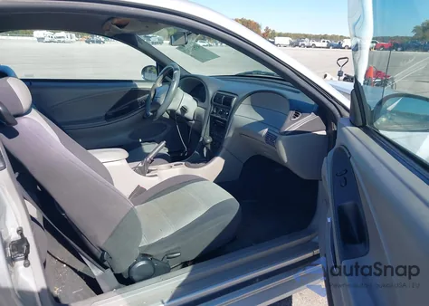 2001 Ford Mustang из США, поврежденный, VIN 1FAFP40401F144846